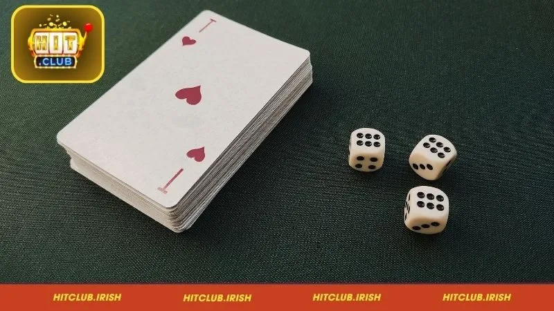 Đôi nét về bài Phỏm Hitclub